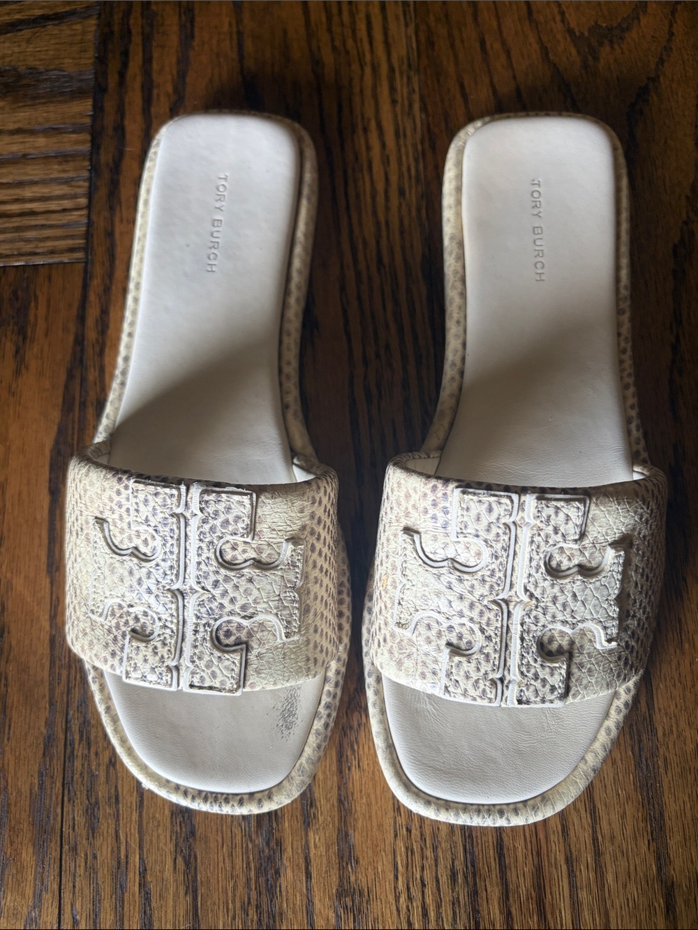 Tory Burch Cream Textured Leather Sport Slide